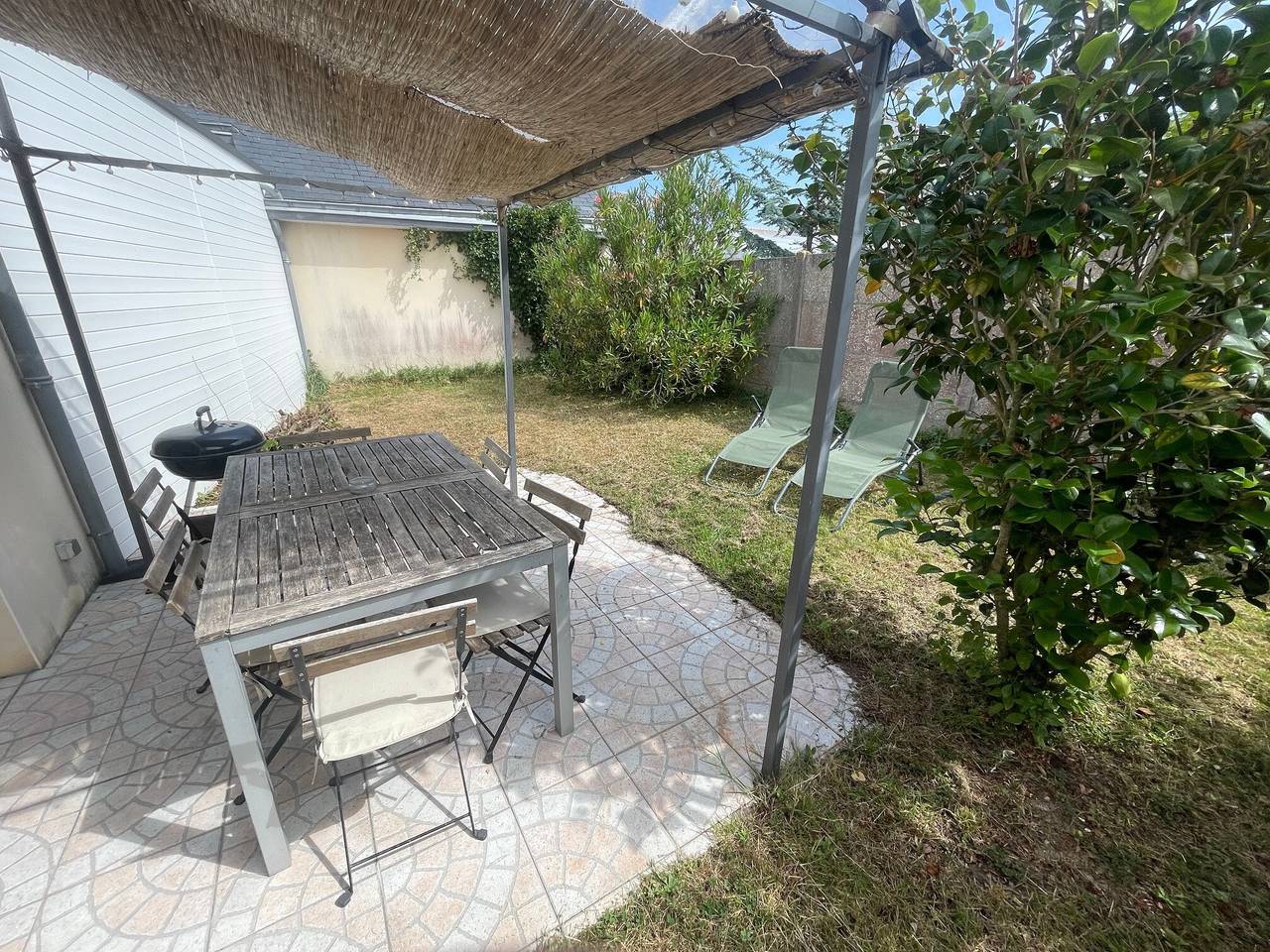 Casa vacanze 'Kerann 1min dalla spiaggia con giardino' con terrazza privata, giardino privato e Wi-Fi in La Turballe, Côte de Jade
