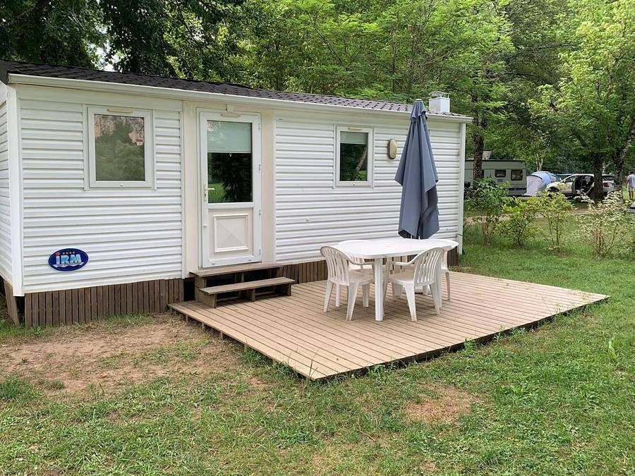 Camping Le Célé - Mobilhome 4 personnes - Rosa in Saint-Sulpice (Lot), Parc Naturel Régional des Causses du Quercy