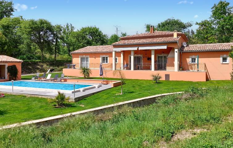 Casa de vacaciones para 6 personas, con terraza además de jardín y piscina - 1