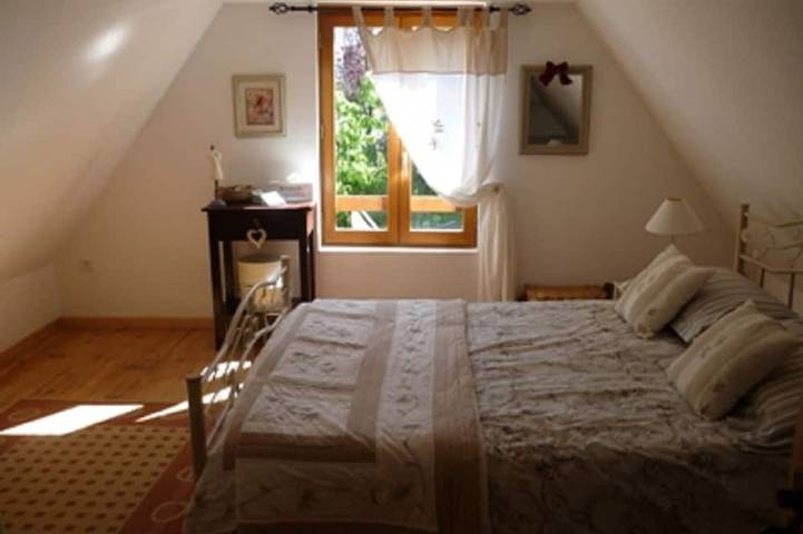 Gîte pour 4 personnes, avec jardin et terrasse à Anglars-Saint-Félix - 2