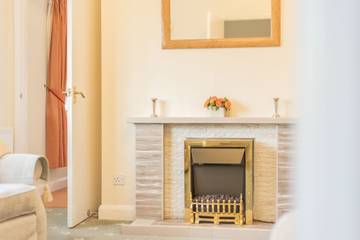 Log Cabin for 5 People in Herefordshire, West Midlands, Photo 4