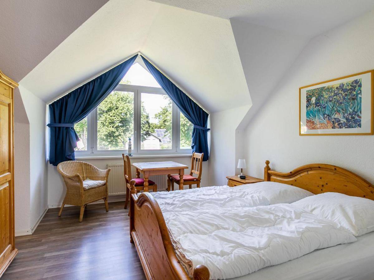 Holiday Home Losentitz-2 by Interhome in Halbinsel Zudar, Garz/Rügen