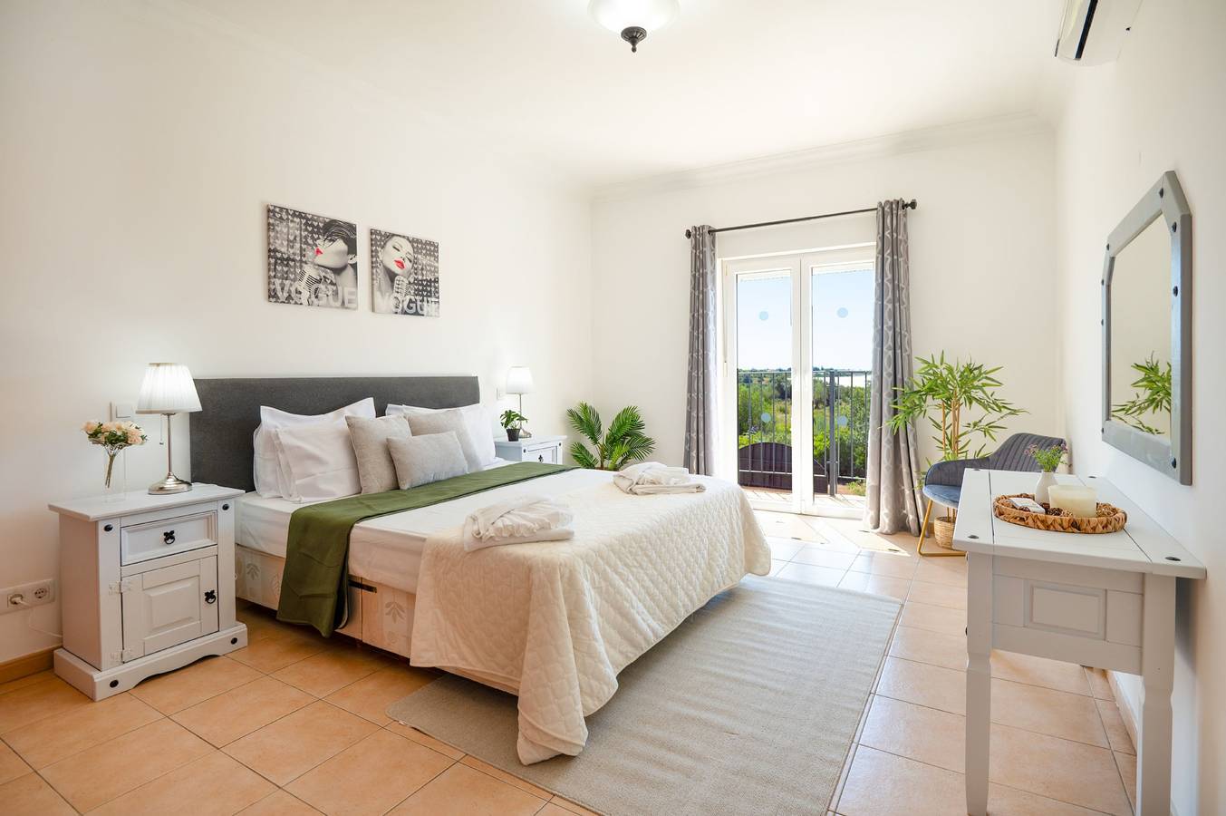 Villa Nina in Moncarapacho, Ria Formosa