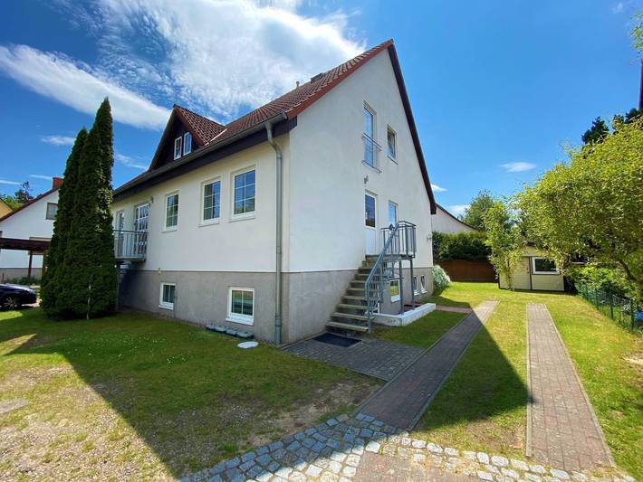 Ferienwohnung für 7 Personen, mit Balkon und Terrasse sowie Garten und Sauna in Binz - 3