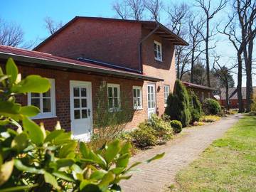 Ferienwohnung für 4 Personen, mit Pool und Garten sowie Ausblick in Eimke