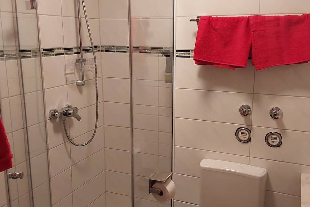 Ganze Wohnung, Ferienappartment am Orts- und Waldrand von Neckargemünd in einem ruhigen Mfh in Neckargemünd, Kurpfalz