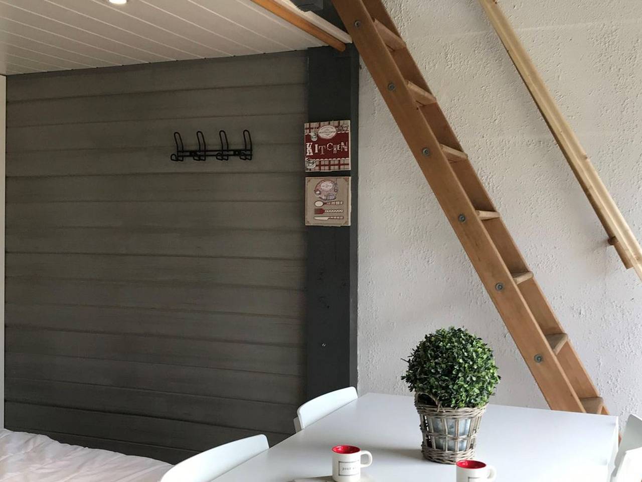 Gîte avec terrasse à La Douze, idéal pour 5 personnes in La Douze, Périgord Blanc