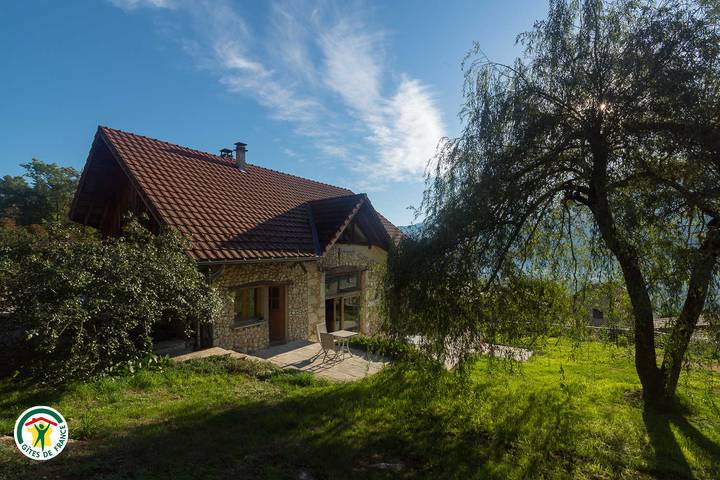 Gîte pour 9 personnes, avec terrasse et jardin, animaux acceptés dans Parc naturel régional de la Chartreuse - 4