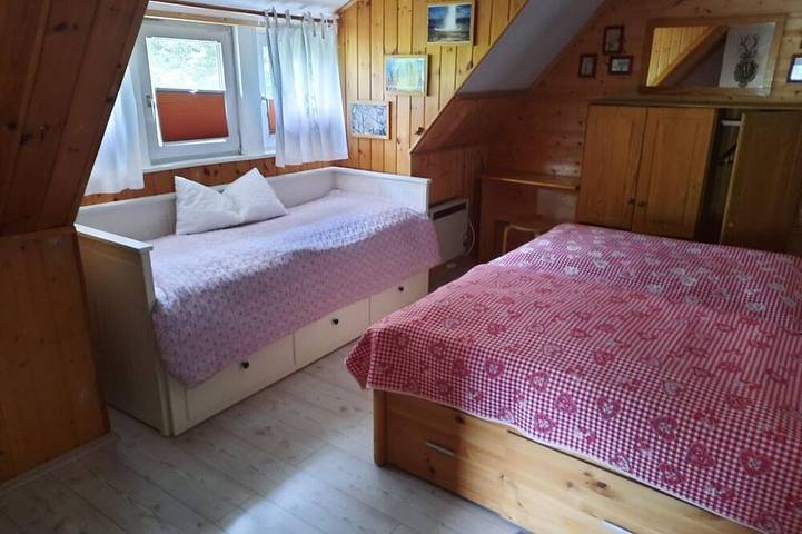 Chalet für 5 Personen, mit Terrasse in Altenberg - 3