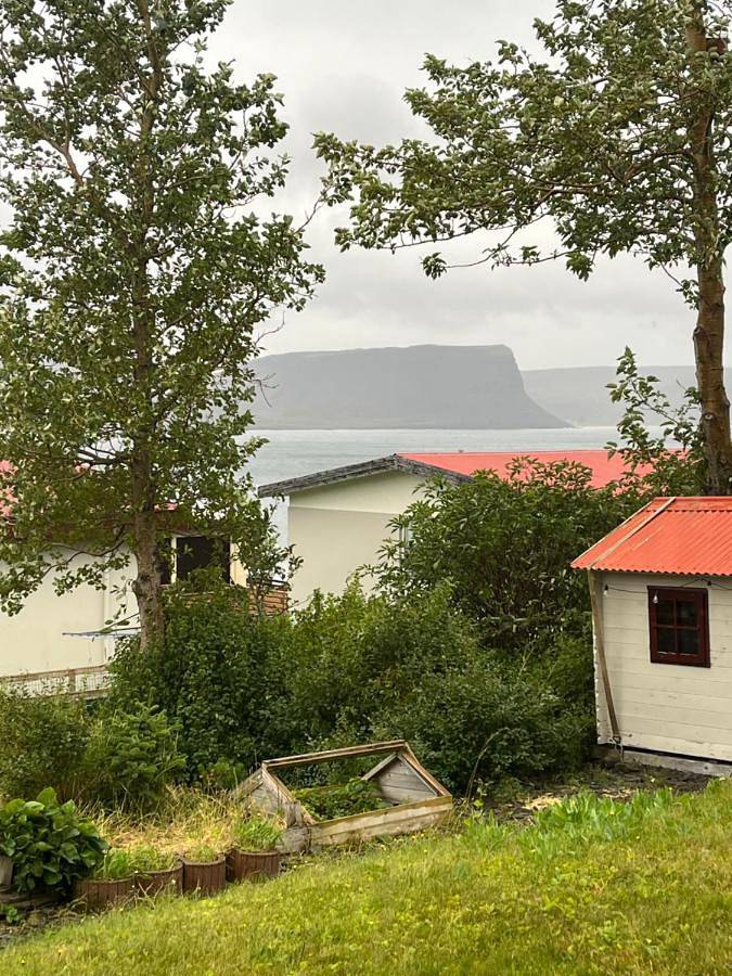 Ferienwohnung für 5 Personen, mit Seeblick und Garten sowie Ausblick - 1