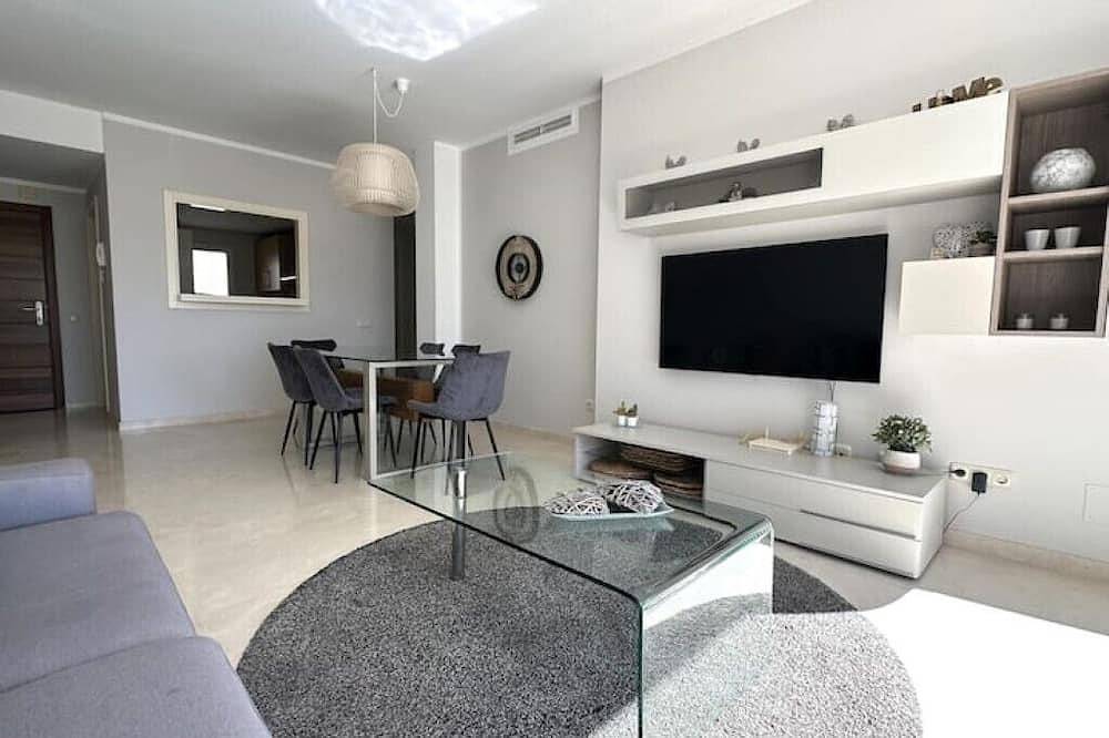Ganze Wohnung, Amazing Apartment in Estepona Lagoon in Estepona Old Town, Estepona