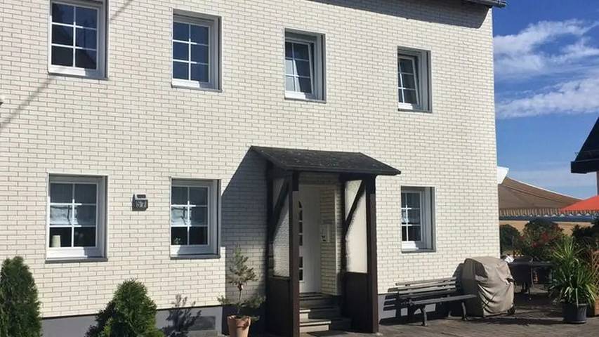 Ferienhaus für 8 Personen, mit Terrasse und Garten in Cochem-Zell