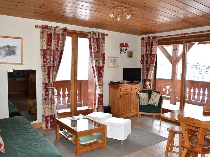 Gîte pour 6 personnes, avec balcon dans Office De Tourisme De Champagny En Vanoise