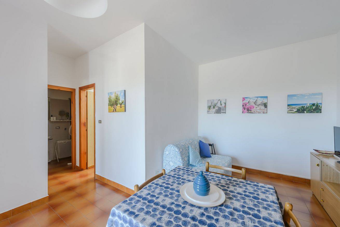 Elisa Apartment by Rentbeat in Marina di Ostuni, Salento