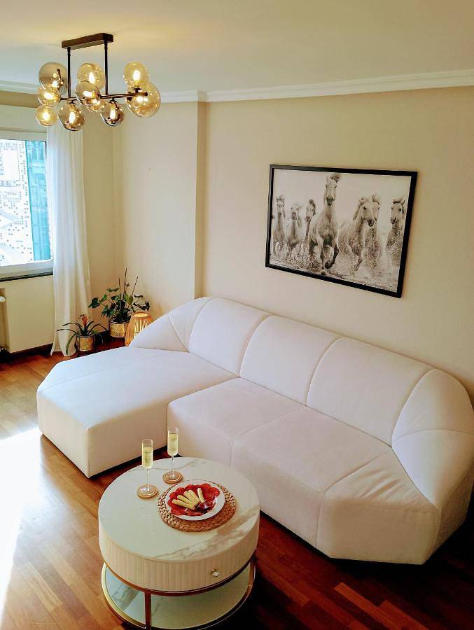 Apartamento de vacaciones para 6 personas, con vistas y terraza - 1