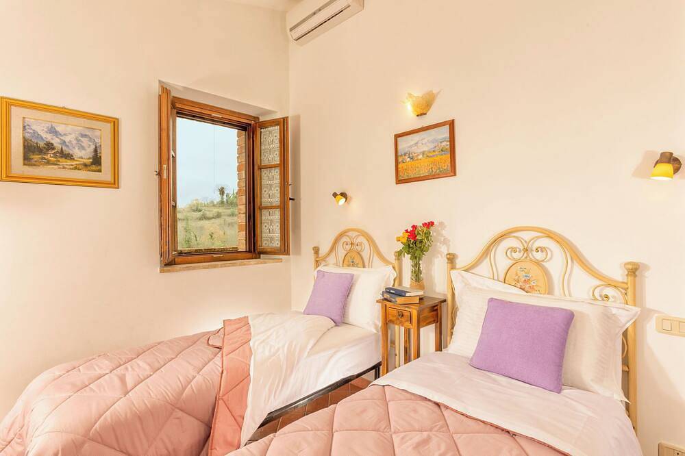 Villa toscana Privado Con Piscina Para 10 Personas !!! in Città della Pieve, Provincia de Perugia