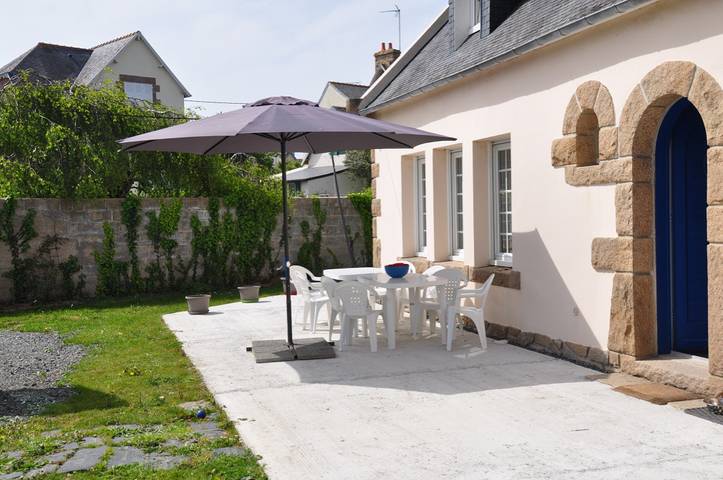 Gîte pour 12 personnes, avec jardin et vue à Trébeurden - 2