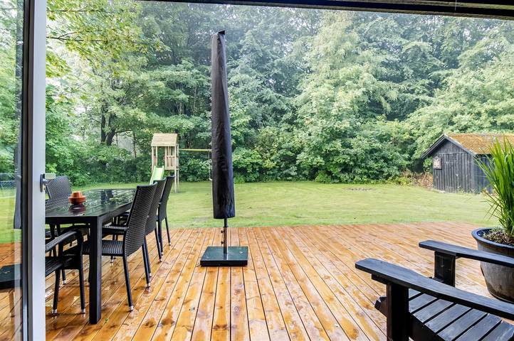 Ferienhaus für 6 Personen, mit Sauna und Pool sowie Terrasse, mit Haustier