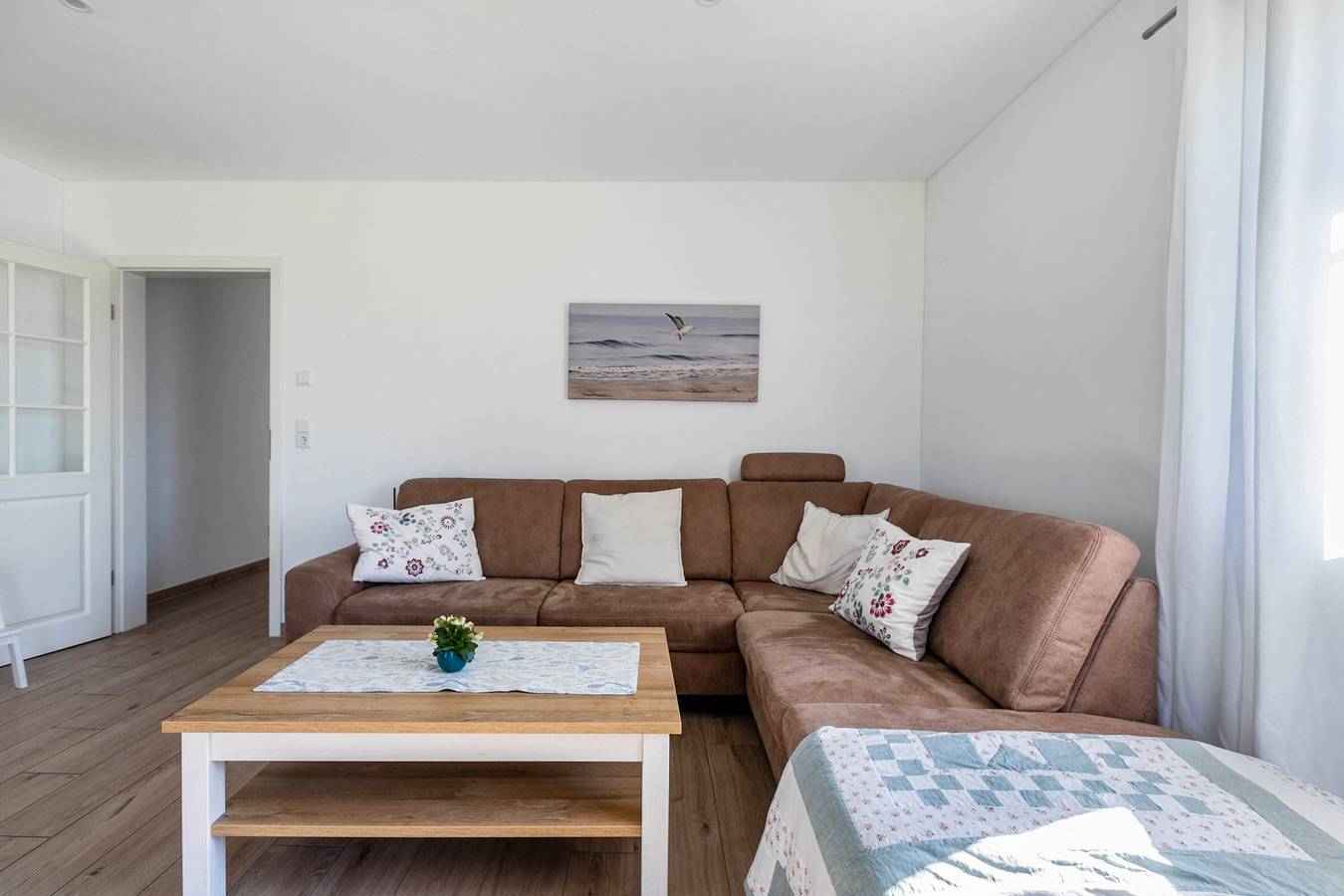 Ganze Wohnung, Ferienwohnung 'Ferienwohnung Hauptdeck' mit Gemeinschaftsgarten und Wi-Fi in Pellworm, Nordfriesland