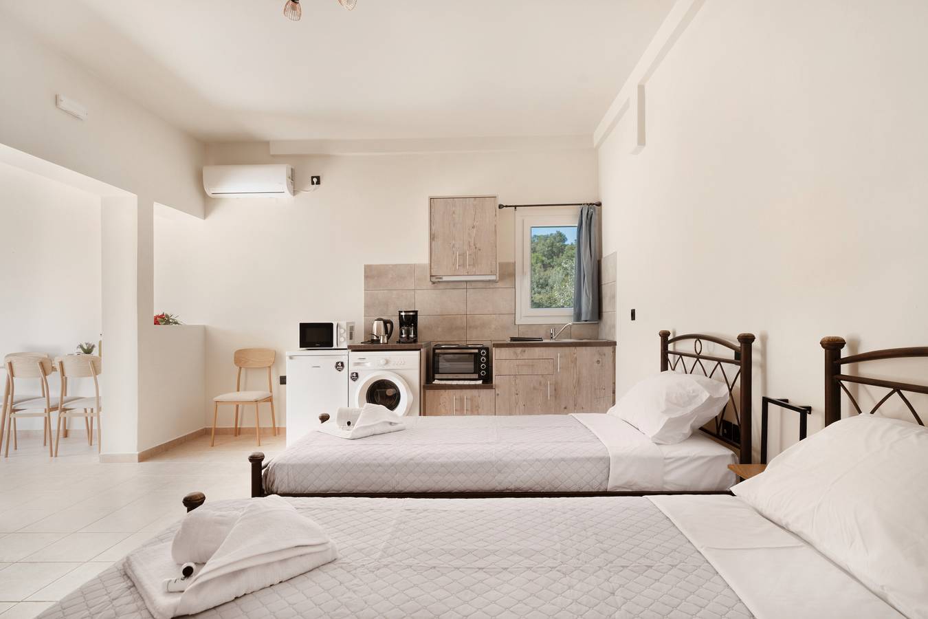 Ganzes Studio, Apartment 'Panagis 2' mit Bergblick, Wlan und Klimaanlage in Kefalonia