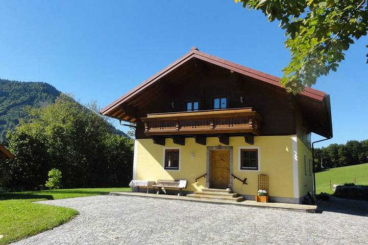 Ferienhaus für 8 Personen, mit Garten