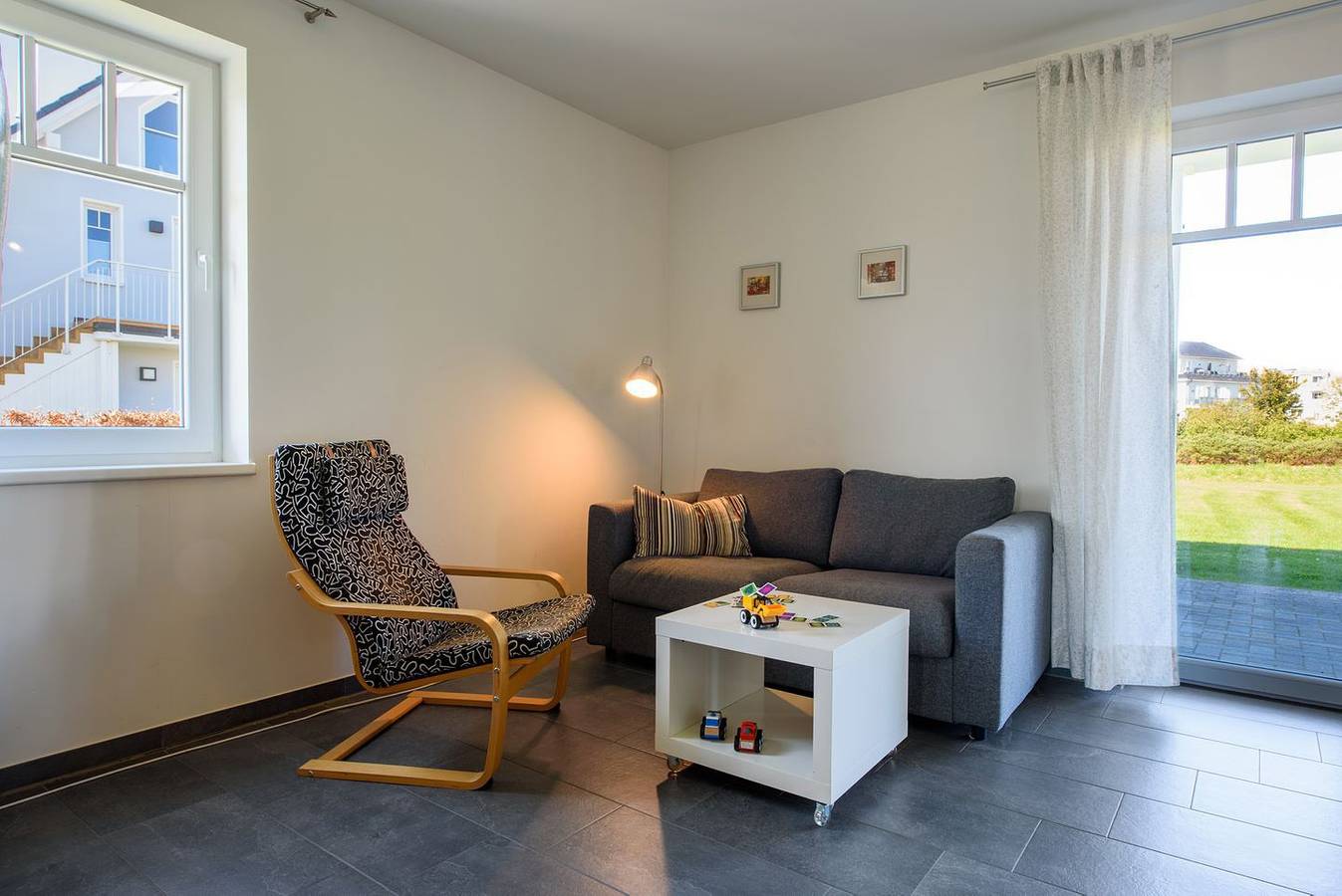 Ganze Wohnung, Parkstraße 04 We 01 mit Terrasse und Garten in Börgerende in Börgerende, Börgerende-Rethwisch