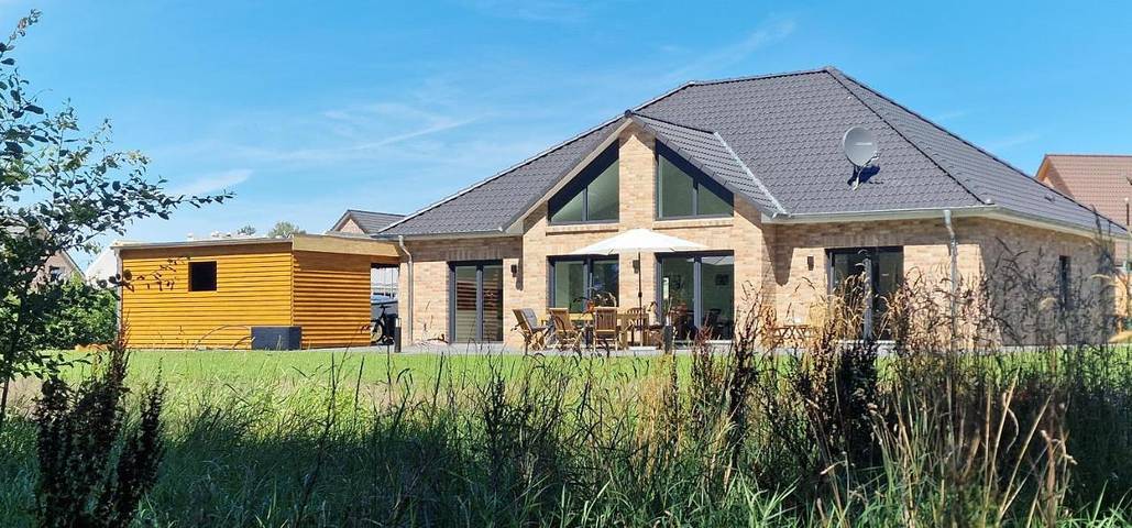 Ferienhaus für 6 Personen, mit Balkon und Terrasse sowie Garten in Wietzendorf