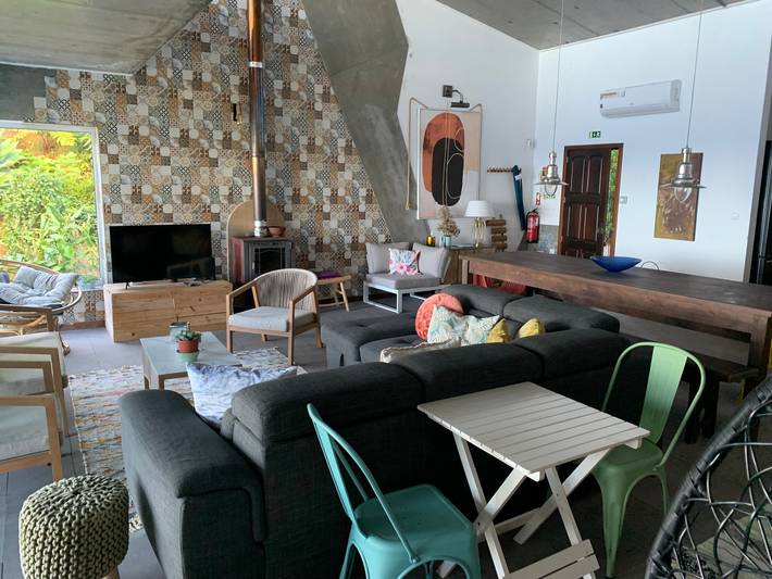Ferienhaus für 8 Personen, mit Balkon und Whirlpool sowie Garten