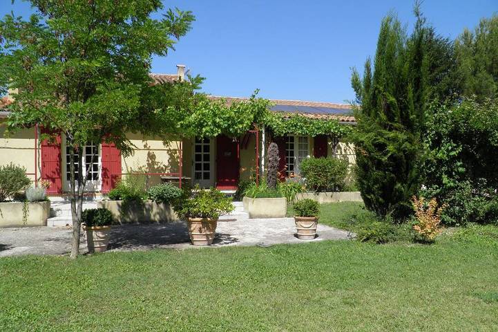 Villa pour 6 personnes, avec Balcon et Jardin à Velleron