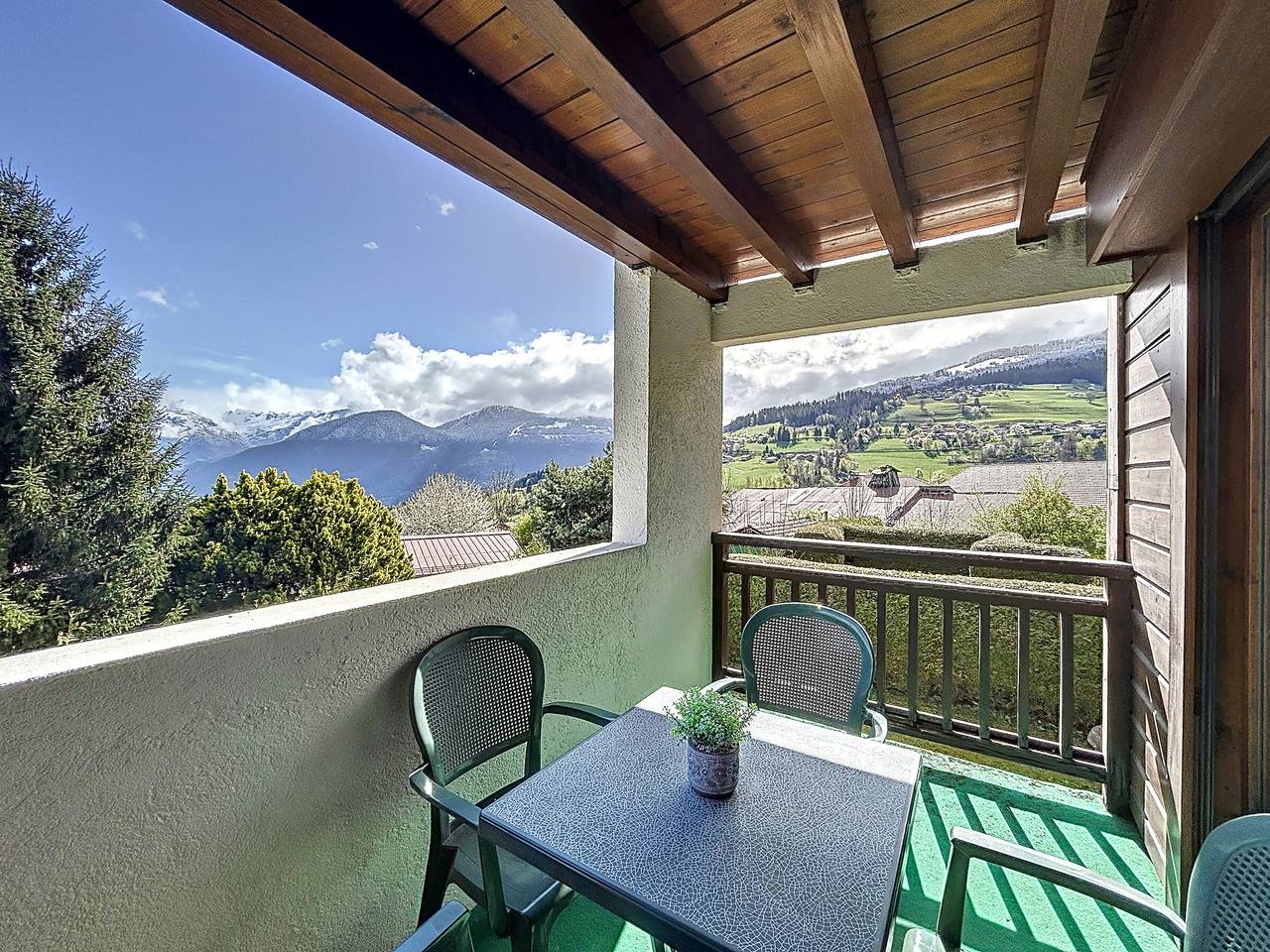 Studio entier, Studio cosy au centre de Combloux avec parking in Combloux, Pays du Mont-Blanc