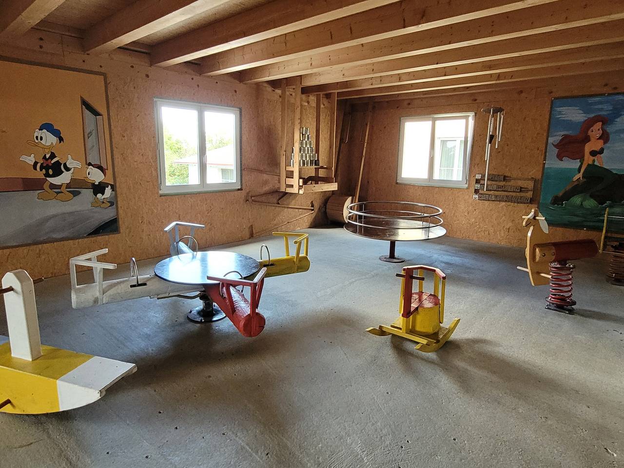 Ganze Wohnung, Apartment 'Ost' mit Gemeinschaftsgarten, Wlan und Klimaanlage in Deggenhausertal, Bodenseekreis
