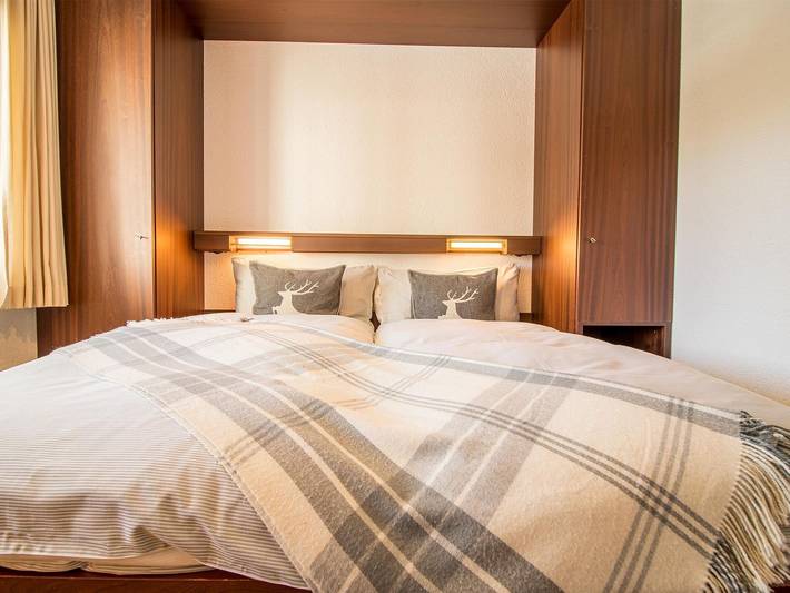 Ferienwohnung für 4 Personen, mit Pool und Garten sowie Balkon in Arosa - 4