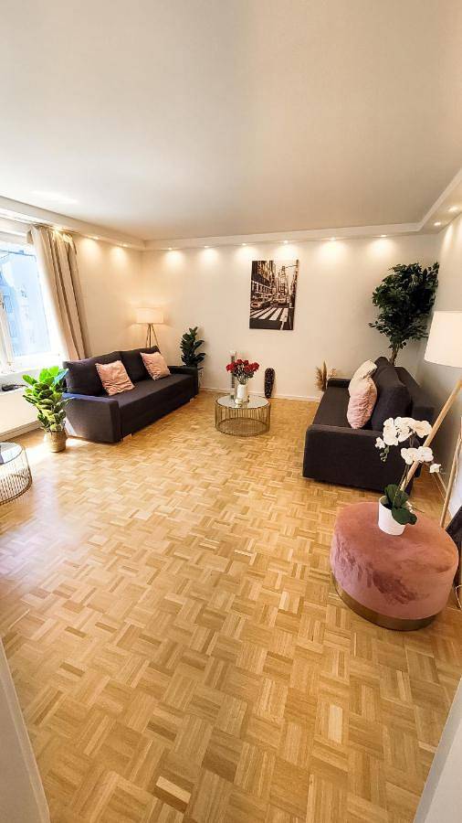 Ferienwohnung für 10 Personen in München Schwabing