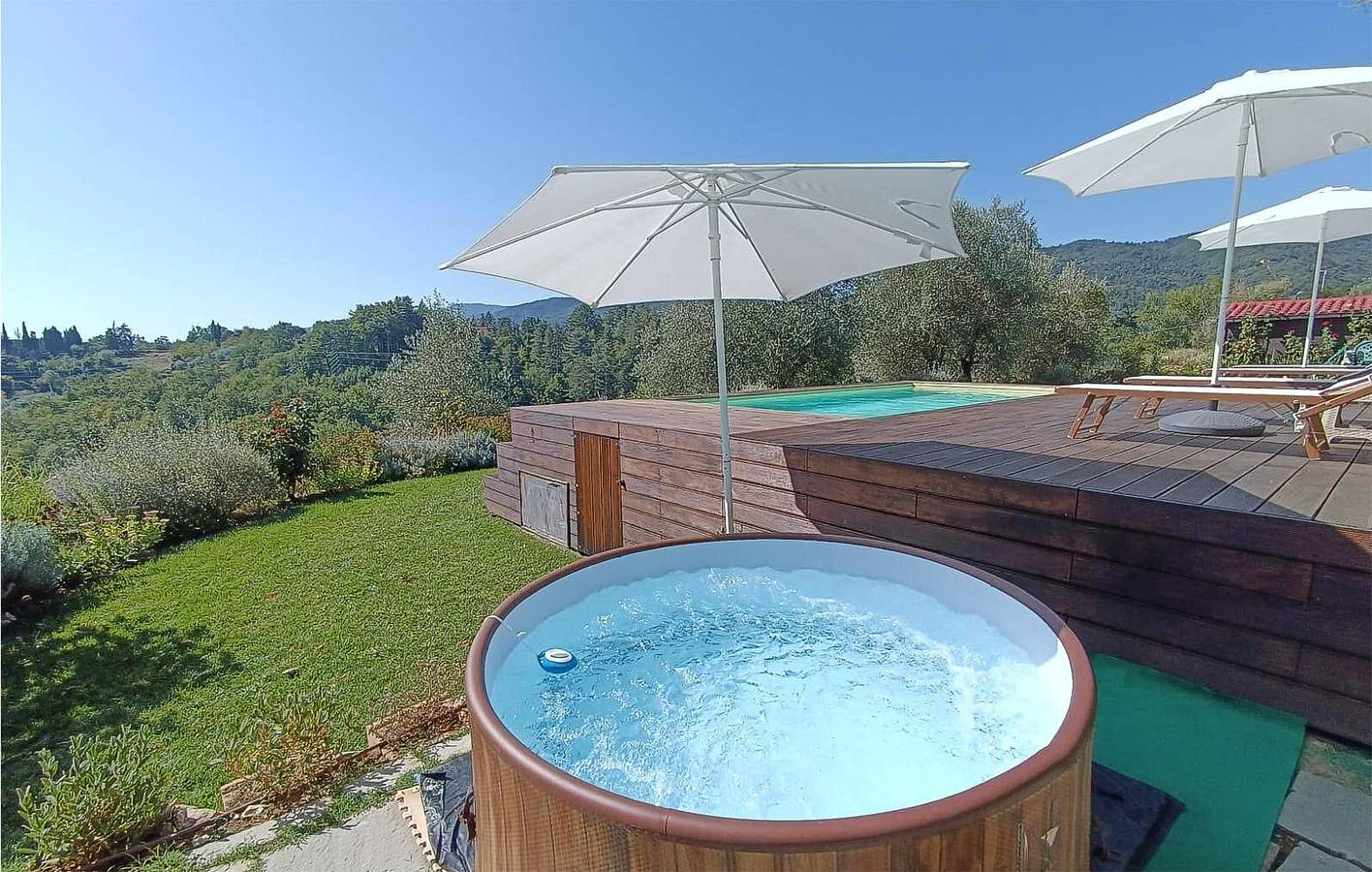Appartamento intero, Appartamento incontaminato con piscina e parcheggio: Il Poggetto 700m in Rignano sull'Arno, Valdarno