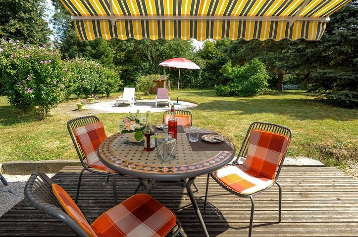 Gîte für 4 Personen, mit Terrasse und Garten sowie Pool in Burgund - 4