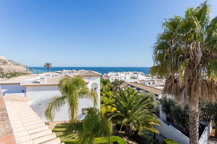 Apartment for 2 people, with ocean view and balcony in Praia da Luz