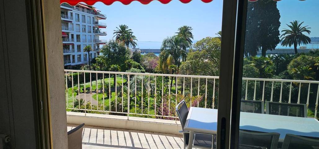 Gîte pour 5 personnes, avec vue et balcon dans Le Boulevard Frank Pilatte