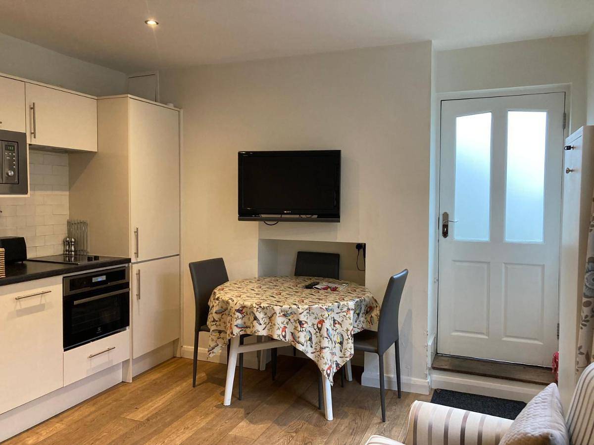 Ganze Wohnung, The Apartment, 24 West End Terrace, Winchester in Winchester, South-Downs