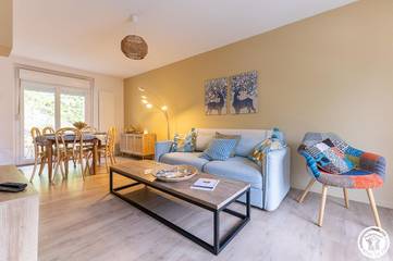 Gîte pour 6 personnes, avec jardin à Murat-le-Quaire