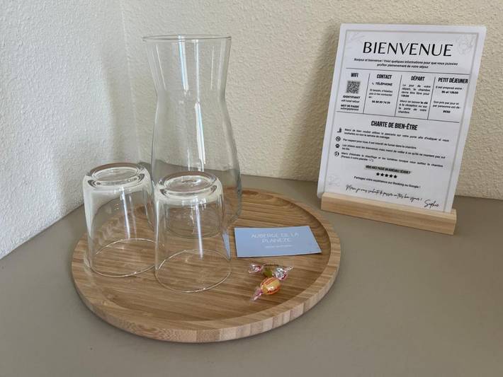 Hôtel pour 6 personnes, avec terrasse à Talizat - 3