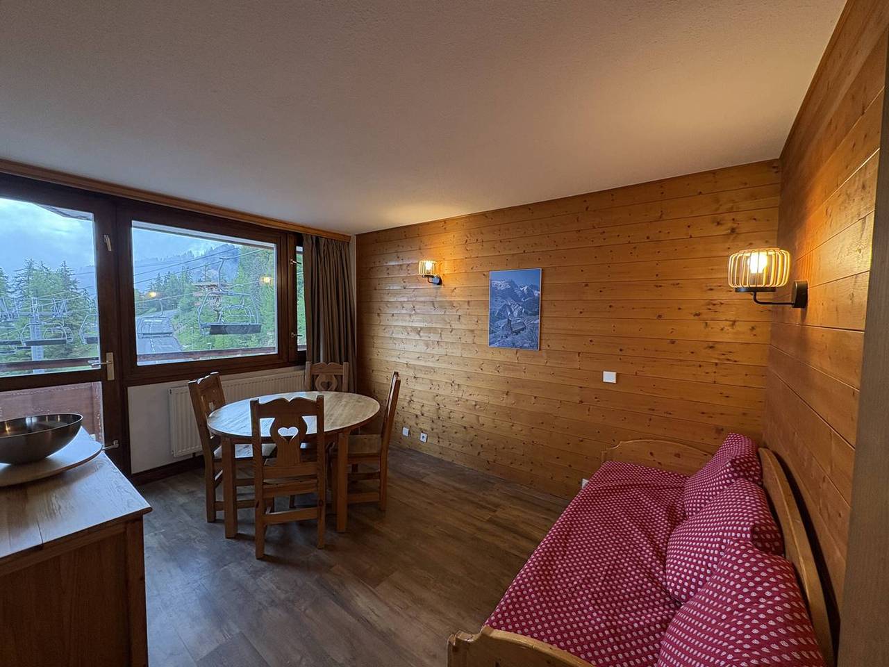 Ganze Wohnung, 3-Zimmer-Wohnung an der Piste, Balkon, 7 Personen in Plagne Centre, La Plagne-Tarentaise
