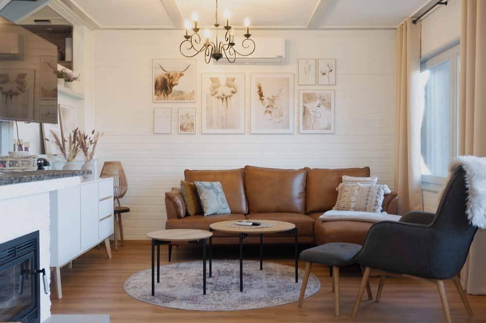 Gemütliches Ferienhaus mit Whirlpool und Sauna im Seepark von Kirchheim in Kirchheim, Knüllgebirge