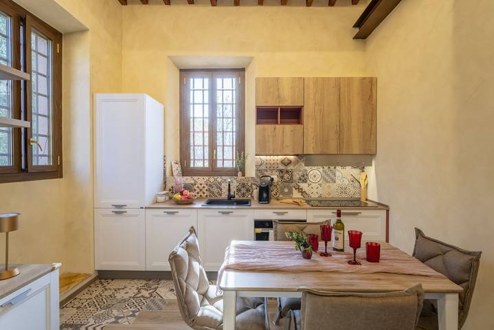 Entire apartment, Casa Castagna in Colle di Val d'Elsa, Siena Province