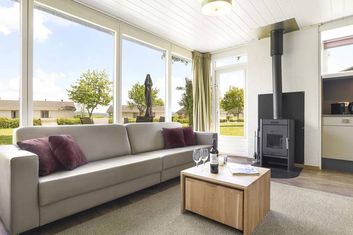 Bungalow für 6 Personen, mit Balkon/Terrasse und Sauna sowie Terrasse an der Mosel - 4