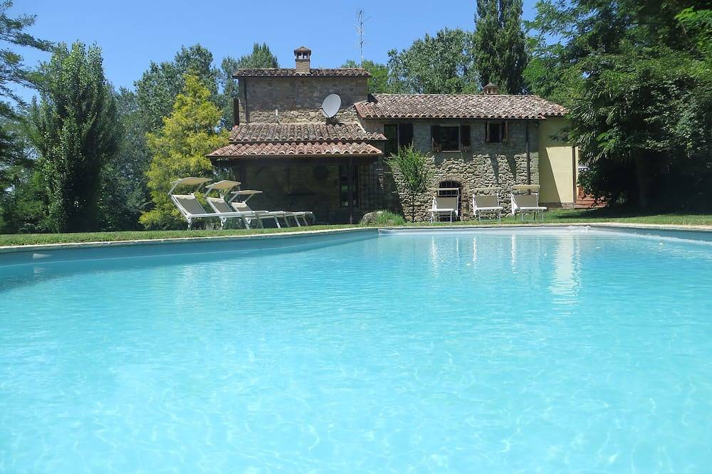 Antico Mulino del 1600 sul Tevere - Antique mill modernized on the Tiber with pool in Umbertide, Valtiberina