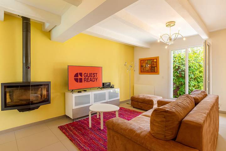 Gîte pour 6 personnes, avec jardin à Clamart