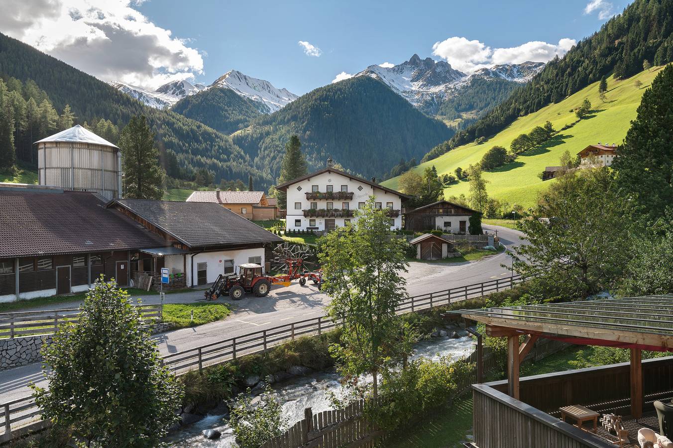 Room 'Naturidyll Mitterbach 8' with Mountain View, Shared Garden and Wi-Fi in Rio Bianco, Ahrn Valley