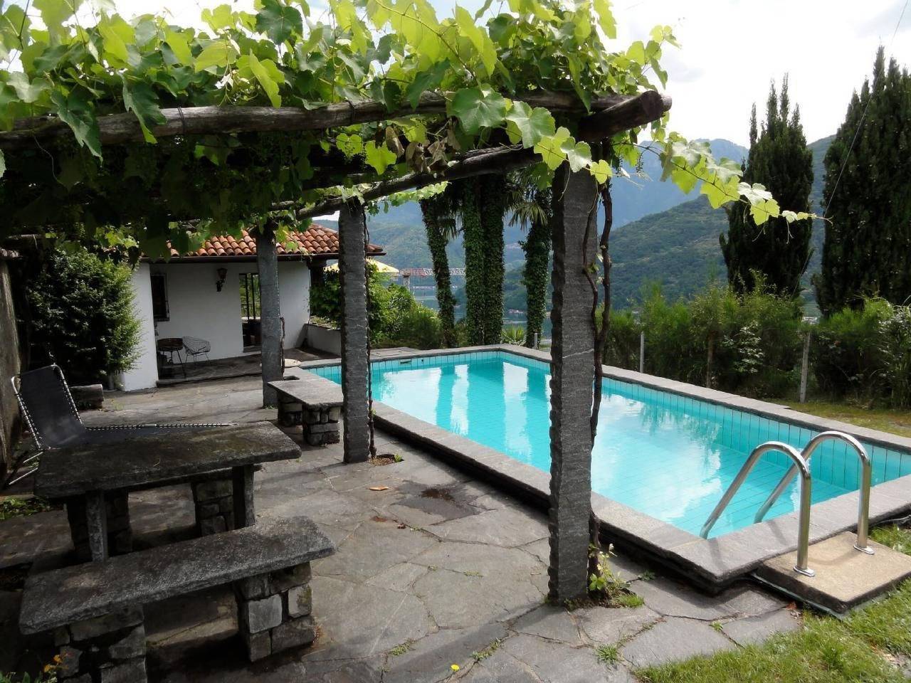 Casa Ranica mit Pool in Vico Morcote, Luganersee
