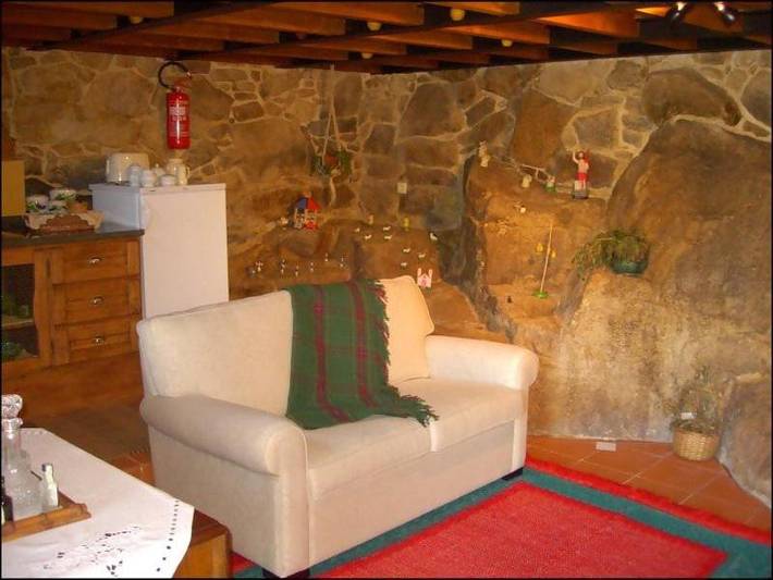 Casa de huéspuedes para 2 personas, con terraza además de jardín y piscina en Distrito de Viseu - 3