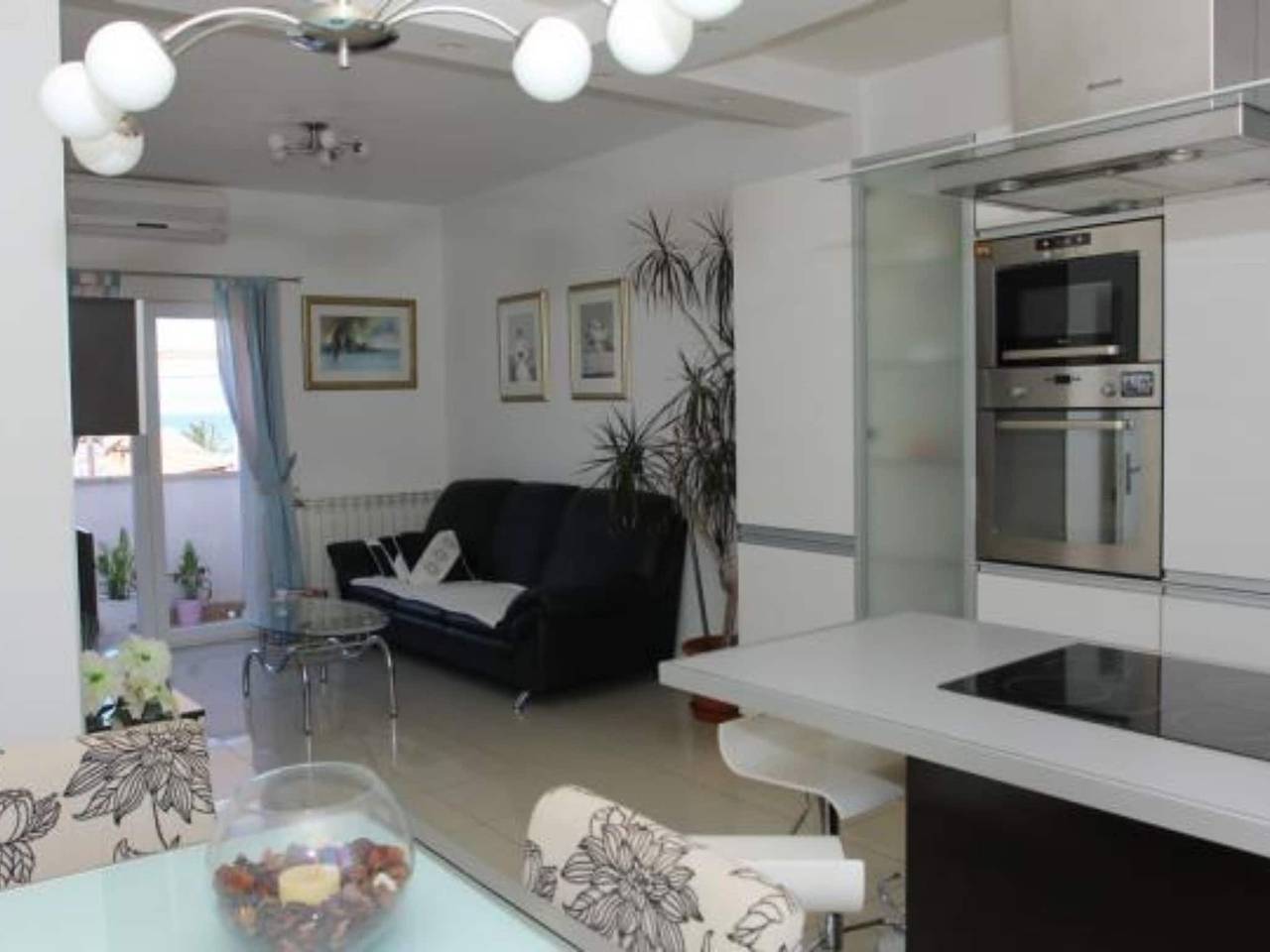 Entire apartment, Three Bedroom Apartment A4+2 in Supetar, Brac